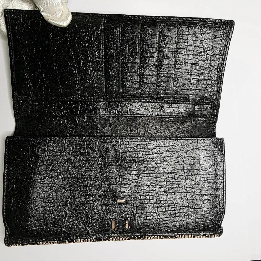 Gucci Black and Tan Wallet - Picture 4 of 9